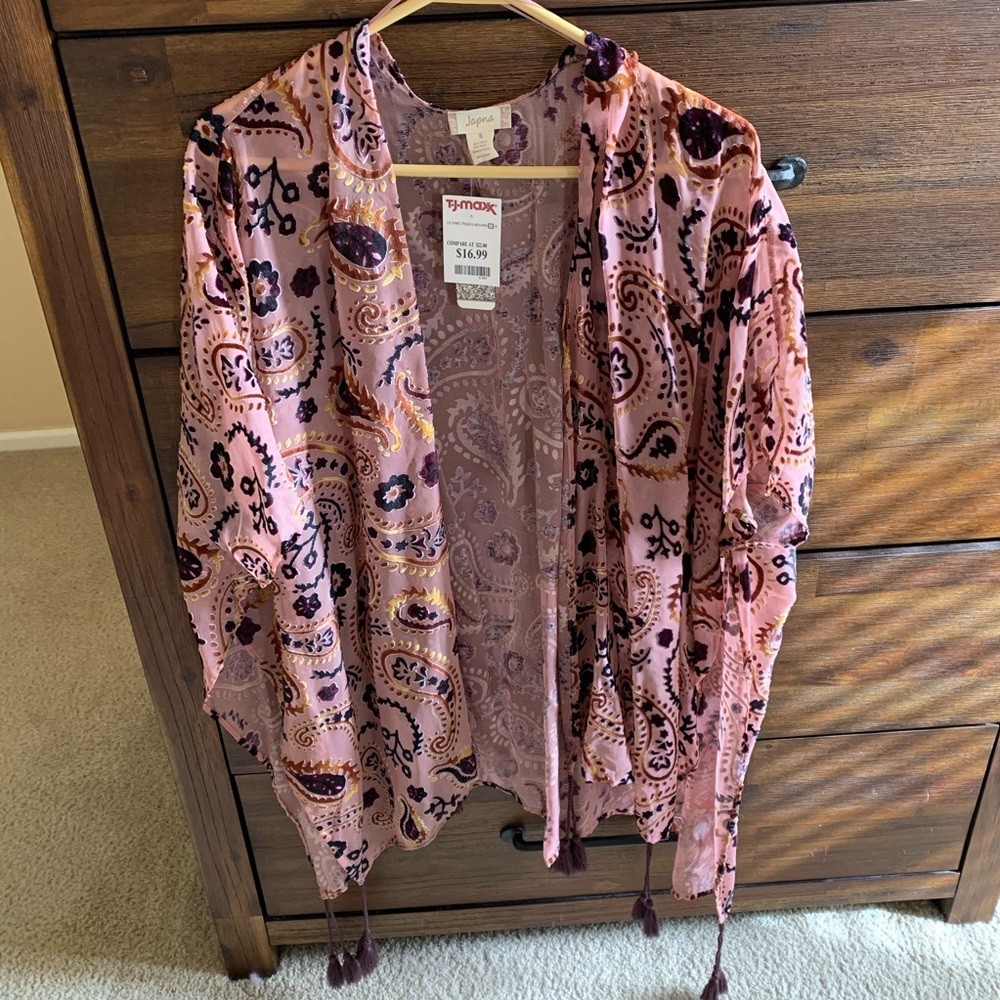 Women’s shawl
